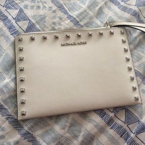 Michael Kors large wristlet